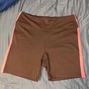 LAST CHANCE Pink active 6” biker shorts